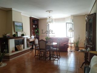 Chalet en venta en Ctra de Sevilla - Ronda sur en Badajoz