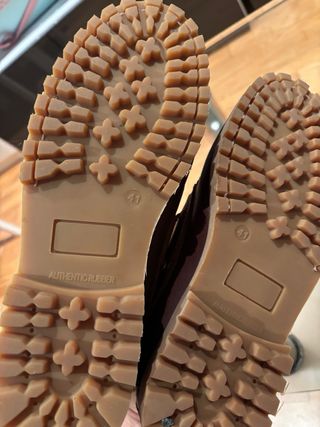 Zapatos náuticos de piel marrón