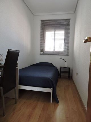 Piso en alquiler en Torrefiel en Valencia