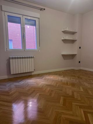 Piso en alquiler en Ensanche en Alcalá de Henares