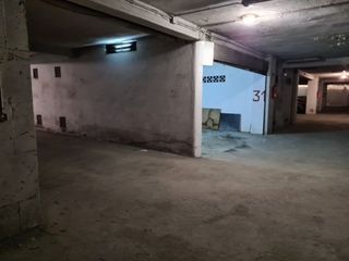 Garaje en alquiler en Ensanche - Sar en Santiago de Compostela