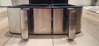 Freidora de aire doble Moulinex con caja