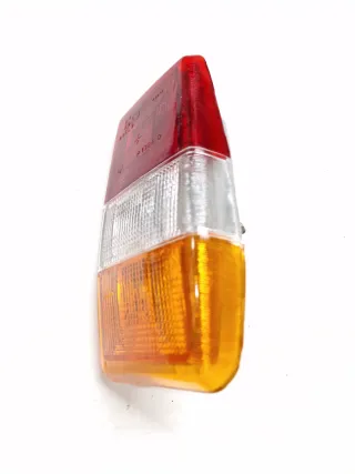 Piloto trasero derecho FORD FIESTA (84-89)