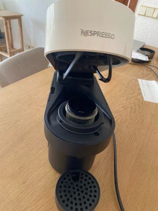 Cafetera Nespresso Moderna Nueva