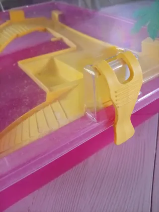 Tortuguera grande con accesorios