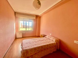 Piso en venta en El Ejido - Santa Ana en León