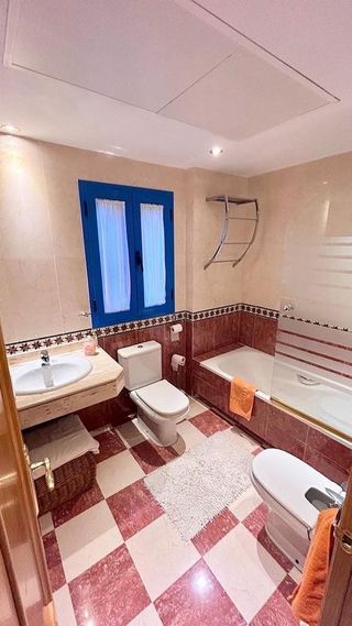 Piso en venta en Torrequebrada en Benalmádena