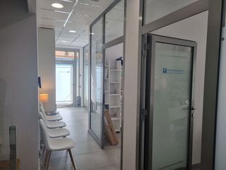 Local comercial en venta en La Constitución - Canaleta en Mislata