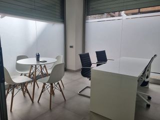 Local comercial en venta en La Constitución - Canaleta en Mislata