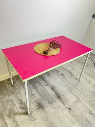 2 Mesas rectangulares fucsias