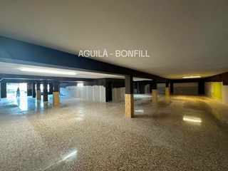 Local comercial en alquiler en Montigalà -Sant Crist en Badalona