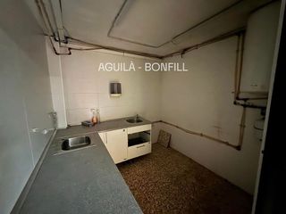 Local comercial en alquiler en Montigalà -Sant Crist en Badalona