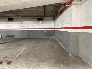 Garaje en venta en Olot