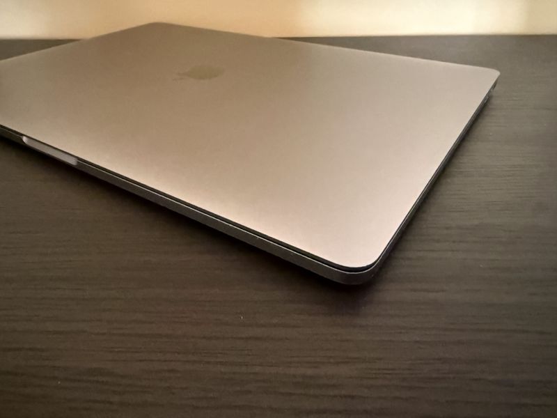 MacBook Pro i9 32GB RAM 1TB SSD Win11/MacOS afbeelding 4