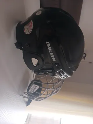 Casco Hockey Bauer Talla M Negro