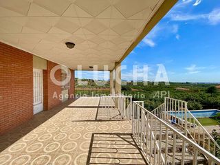 Chalet en venta en Onda