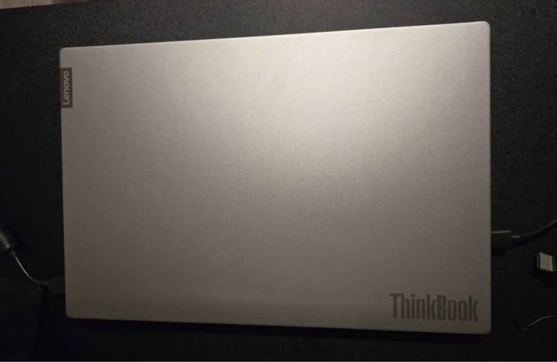 Lenovo ThinkBook 15-ML Plateado