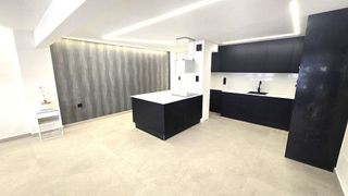 Piso en venta en Centro en Alicante