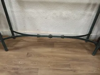Mesa consola metal y cristal