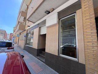 Local comercial en venta en Villena