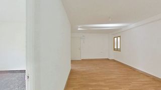 Piso en venta en Campoamor en Alicante