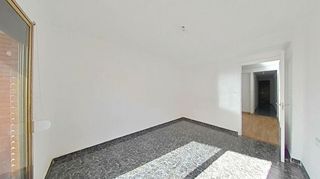 Piso en venta en Campoamor en Alicante