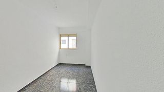 Piso en venta en Campoamor en Alicante