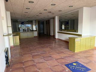 Local comercial en alquiler en Torelló
