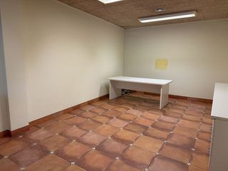 Local comercial en alquiler en Torelló