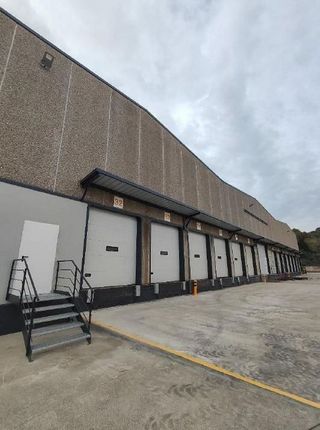 Nave industrial en alquiler en Palau-solità i Plegamans