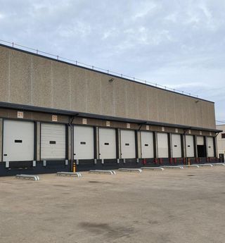 Nave industrial en alquiler en Palau-solità i Plegamans