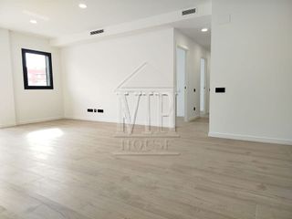 Piso en alquiler en Centre en Badalona