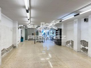 Local comercial en alquiler en Eixample en Prat de Llobregat, El