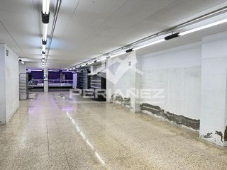 Local comercial en alquiler en Eixample en Prat de Llobregat, El
