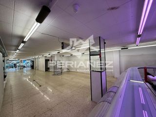 Local comercial en alquiler en Eixample en Prat de Llobregat, El