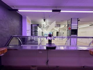 Local comercial en alquiler en Eixample en Prat de Llobregat, El