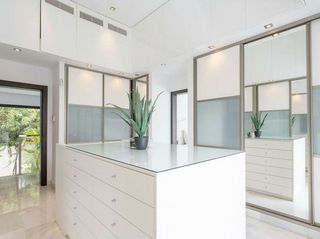 Chalet en alquiler en Los Naranjos - Las Brisas en Marbella