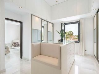 Chalet en alquiler en Los Naranjos - Las Brisas en Marbella