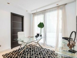 Chalet en alquiler en Los Naranjos - Las Brisas en Marbella