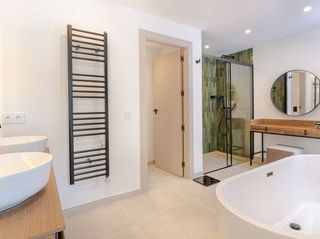 Casa adosada en alquiler en Playa Bajadilla - Puertos en Marbella