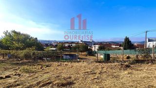 Chalet en venta en Barrocanes en Ourense