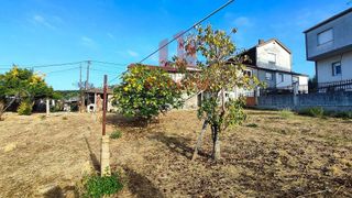 Chalet en venta en Barrocanes en Ourense