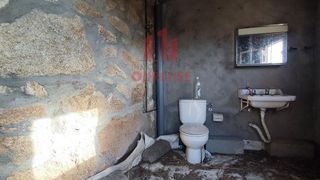 Chalet en venta en Barrocanes en Ourense