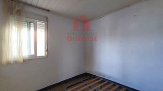 Chalet en venta en Barrocanes en Ourense