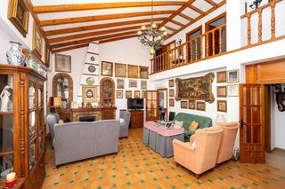 Chalet en venta en Ogíjares