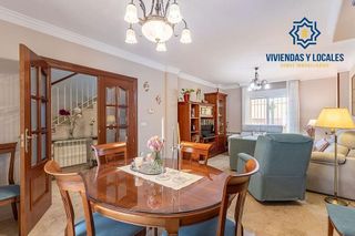 Casa adosada en venta en Angustias - Chana - Encina en Granada