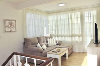 Casa adosada en venta en Vilanova de Arousa