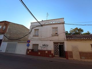Casa pareada en venta en Tomelloso