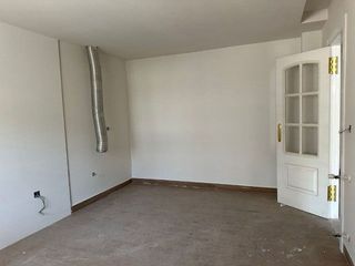 Casa adosada en venta en Renfe - Bulevar 1º y 2º Fase en Jaén