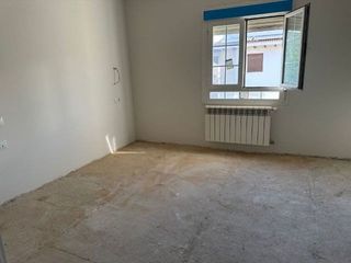 Casa adosada en venta en Renfe - Bulevar 1º y 2º Fase en Jaén